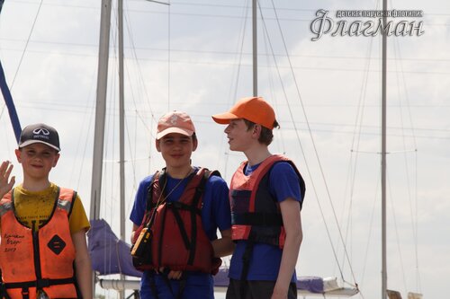 Фоторепортаж с парусной практики флотилии Флагман, прошедшей в июне 2017 года.